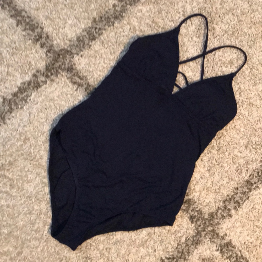 Women’s navy athleta lace back one piece sz M